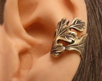 GOLDEN OAK LEAF Ear Cuff  Brass Detailed Nature Ear Wrap