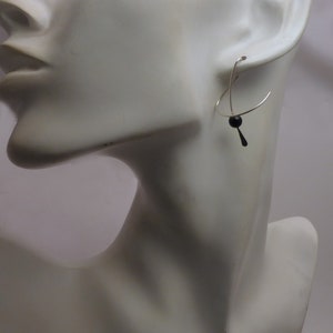 MIDNIGHT BREEZE Sterling Dangle Black Onyx Earrings Fun Twirl-in Casual Earwear Pair image 3