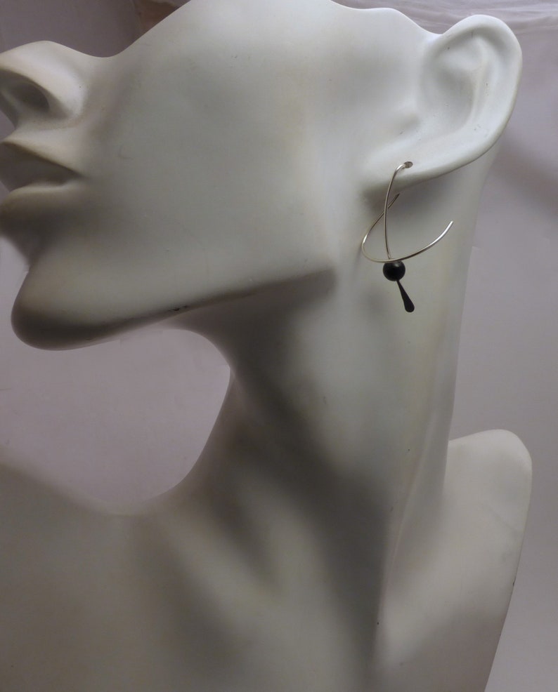 MIDNIGHT BREEZE Sterling Dangle Black Onyx Earrings Fun Twirl-in Casual Earwear Pair image 3