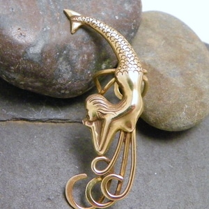 GOLDEN MERMAID EARCUFF  Handmade Brass Ocean Ear Cuff Wrap
