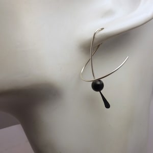 MIDNIGHT BREEZE Sterling Dangle Black Onyx Earrings Fun Twirl-in Casual Earwear Pair image 2