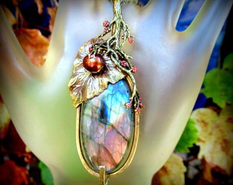 Labradorite  Pendant  Gold Leaves Freshwater Pearl Wire Wrap Necklace