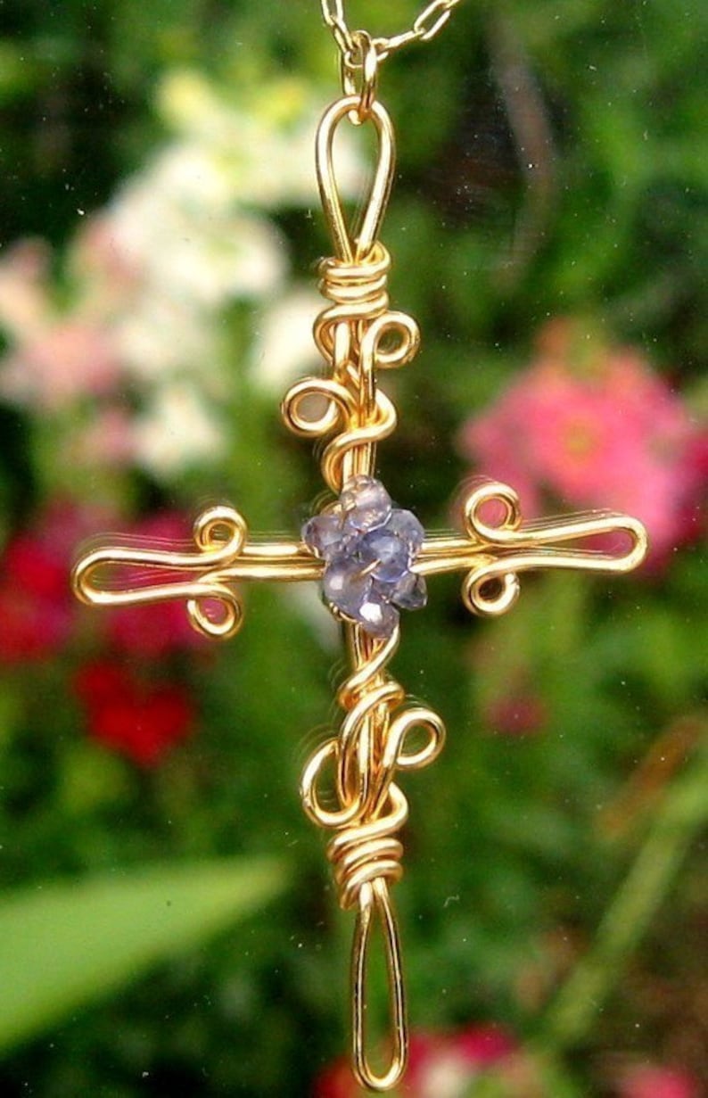 Tutorial Wire Wrapped Filigree Cross image 1