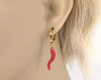 Red Chili Peppers Italian Horn Gold Stainless 19mm Huggie Earrings Pair 3704