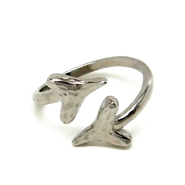 Sharks Teeth Adjustable Ring Silver Plated Shark Tooth Beach Finger Ring Fits Size 6 to 10 SPR150
