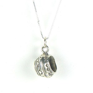 Indiaanse aardewerk kom in Indiaanse stijl sterlingzilveren 3D-bedelhanger of ketting 2157