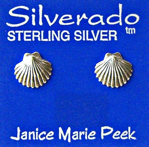 ピアス Mini Shell Earring (Silver) 925-Silver-Mini-Nautilus-Shell