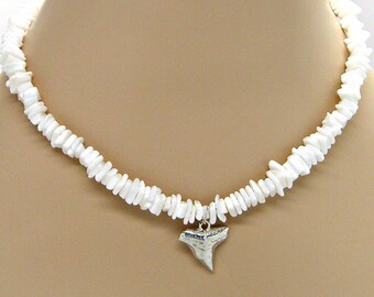 【関税込み】Shushu/Tong ホワイト Cape バラクラバ PUKA Silver Shark Tooth Necklace Choice of 15-16-18-20-inch