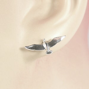 Earrings Seagull Sterling Silver Bird Tiny Minimal Pierced Ear Studs 3474