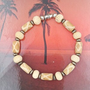 Bone Beads Bracelet 7&quot; 5280B