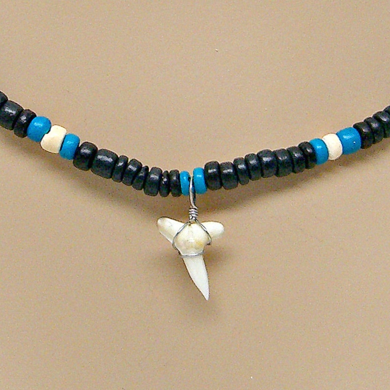 Shark Tooth Necklace 4-5mm Coconut Beads Hawaiian Beach Surfer SUP 18 Inches 7050 W image 2