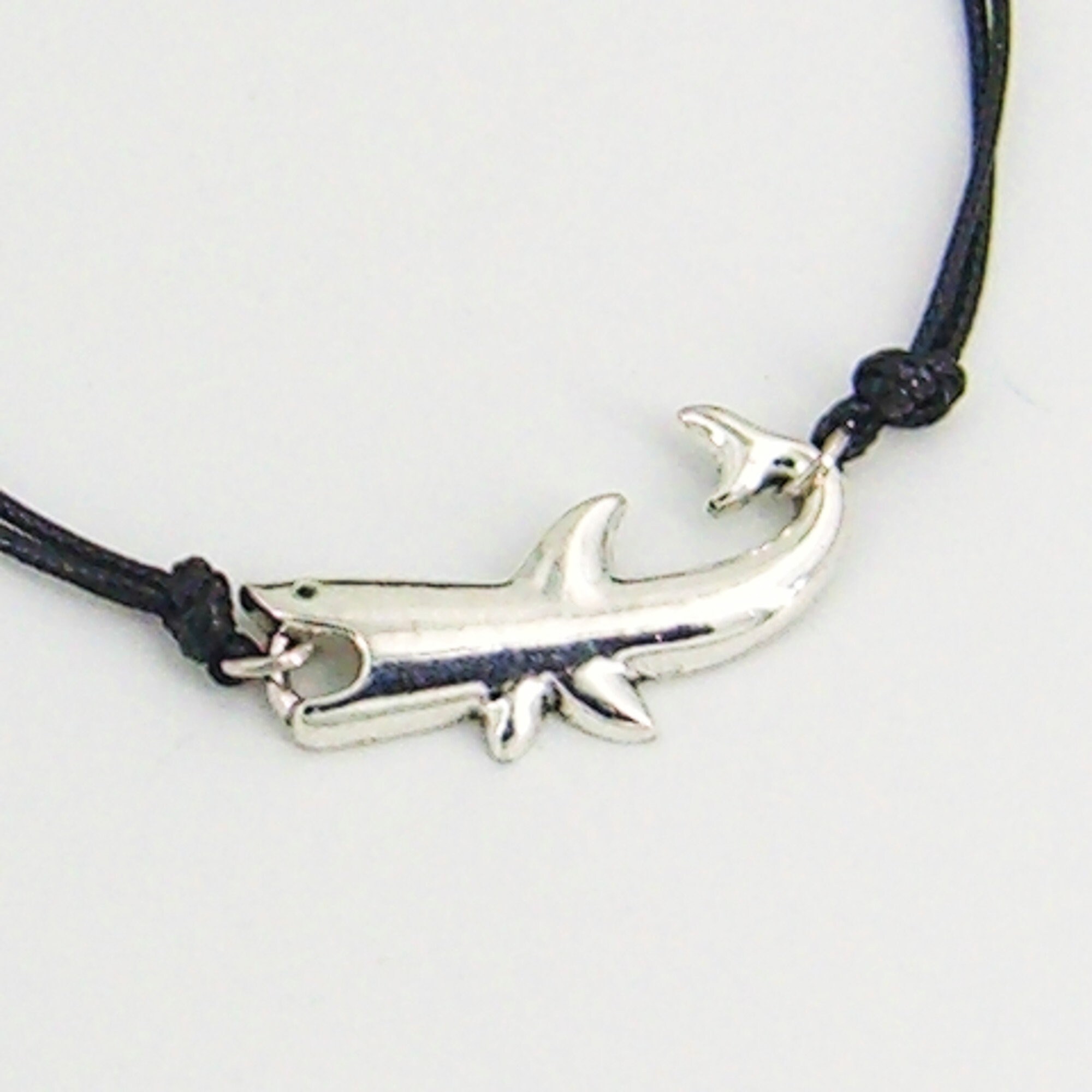 ALIITA ブレスレット TIBURON ZAFIRO AZUL SHARK CORD BRACELET Gold Ballena Zafiro Azul Cord Bracelet - ALIITA