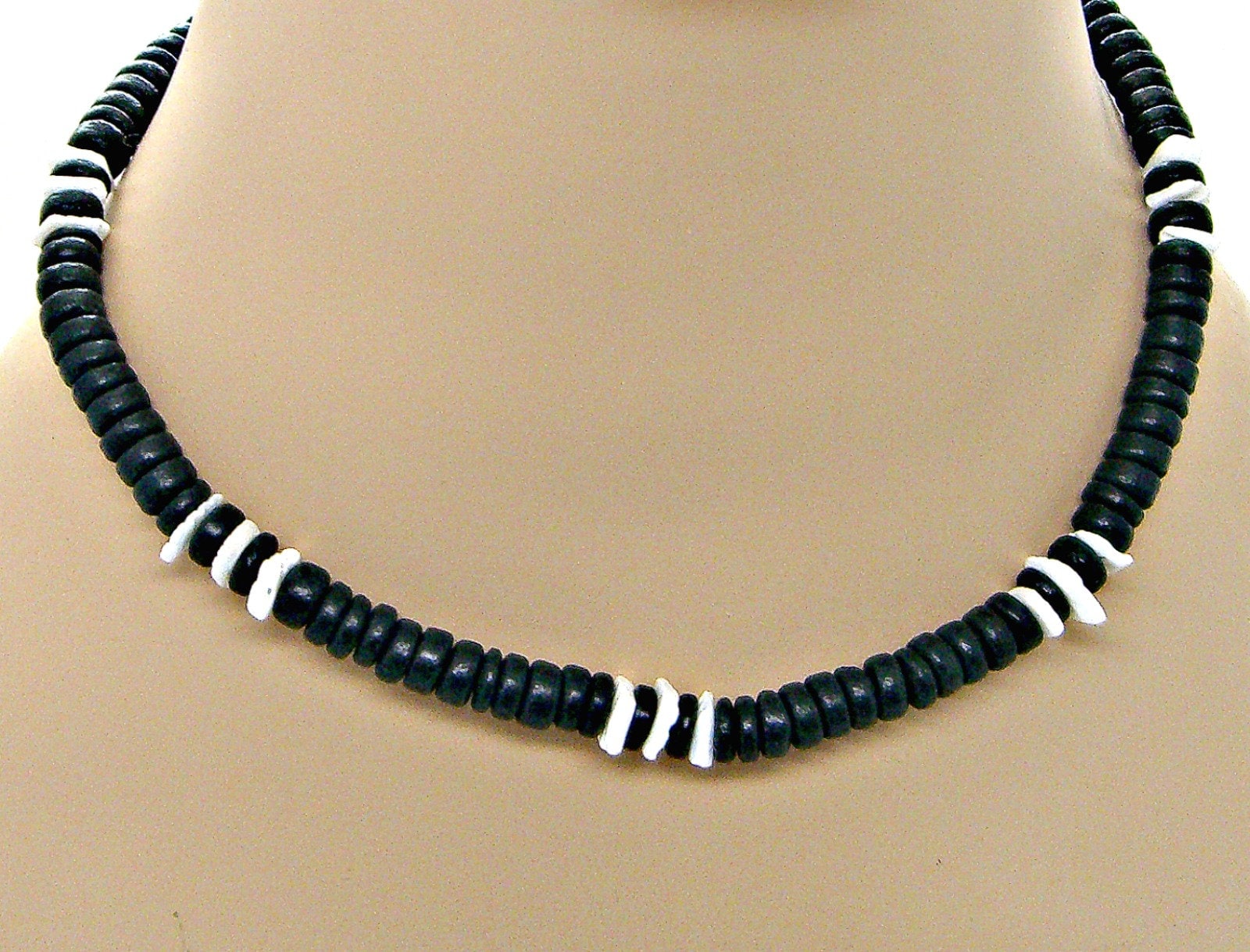 Collar Puka Black Coconut Beads 18 21 - Etsy