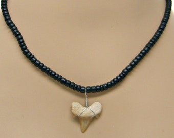 Shark Tooth Necklace Black 4-5mm Dia. Coconut Beads choice of Length Surfer Beach Jewelry SUP 7052 M