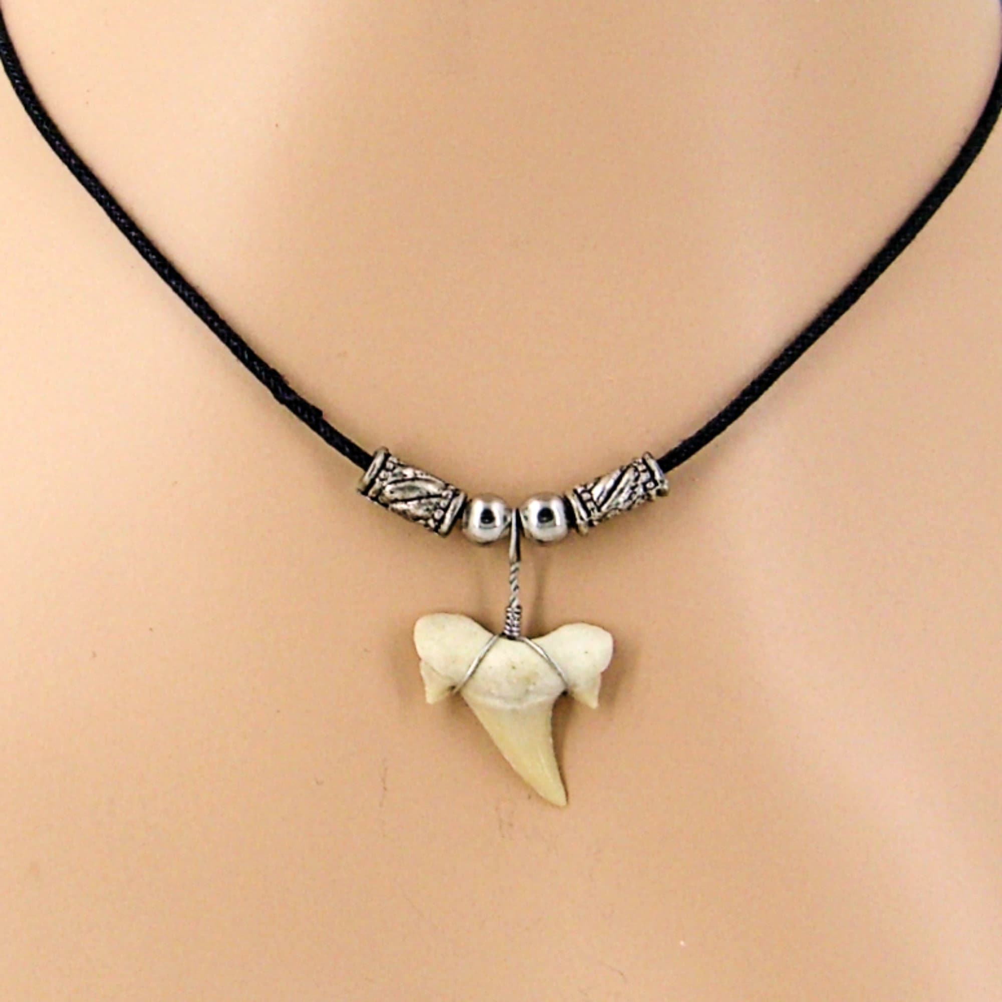 SHARK Necklace & Great White JAWS Opens UP Real Shark Tooth 2 Skulls 16-28" NEW 