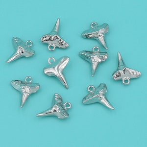 Silber Haifischzahn Anhänger Charms für Schmuck, Kunsthandwerk 1, 10, 25 Stück Nr. 311