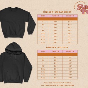 K&ouml;nnte beinhalten: Schwarzes Unisex-Sweatshirt und -Hoodie. Das Bild enth&auml;lt eine Gr&ouml;&szlig;entabelle mit Ma&szlig;en in Zoll f&uuml;r Sweatshirt- und Hoodie-Stile. Der Markenname "Angie Pea" ist in der oberen rechten Ecke sichtbar.