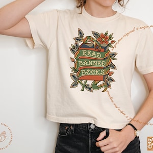 Read Banned Books Shirt, Banned Books Crop, Banned Books Comfort Colors Shirt, Boxy Crop Top, Comfort Colors Crop Top bild 1