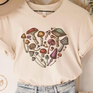 Mushroom Shirt, Cottagecore Mushroom Shirt, Nature Goblincore Shirt, Alt Fairycore Aesthetic Shirt, Botanical Academia Shirt