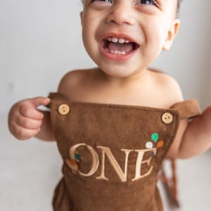 Geborduurde verjaardagsoverall voor wilde eend: rompertje One Lucky Duck