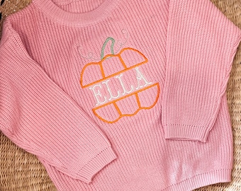 Personalisierter Kürbis-bestickter Baby-/Kleinkind-Pullover – Kinder-Herbstpullover mit Kürbis – bestickter Strickpullover mit Kindernamen