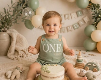 Erstlings Geburtstag Outfit mit Name - Cake Smash Strampler Junge