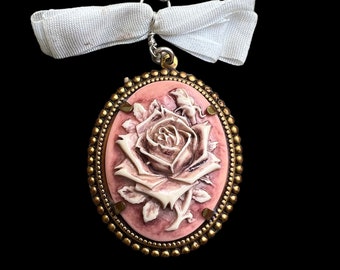 Vintage Hand Painted Faux Floral Cameo Pendant