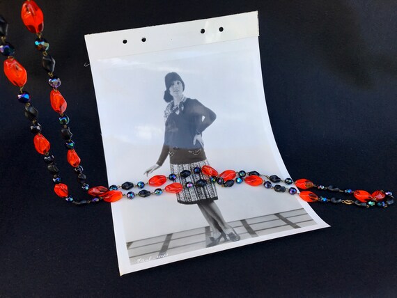 Vintage Black and Red Orange Long Necklace - image 3