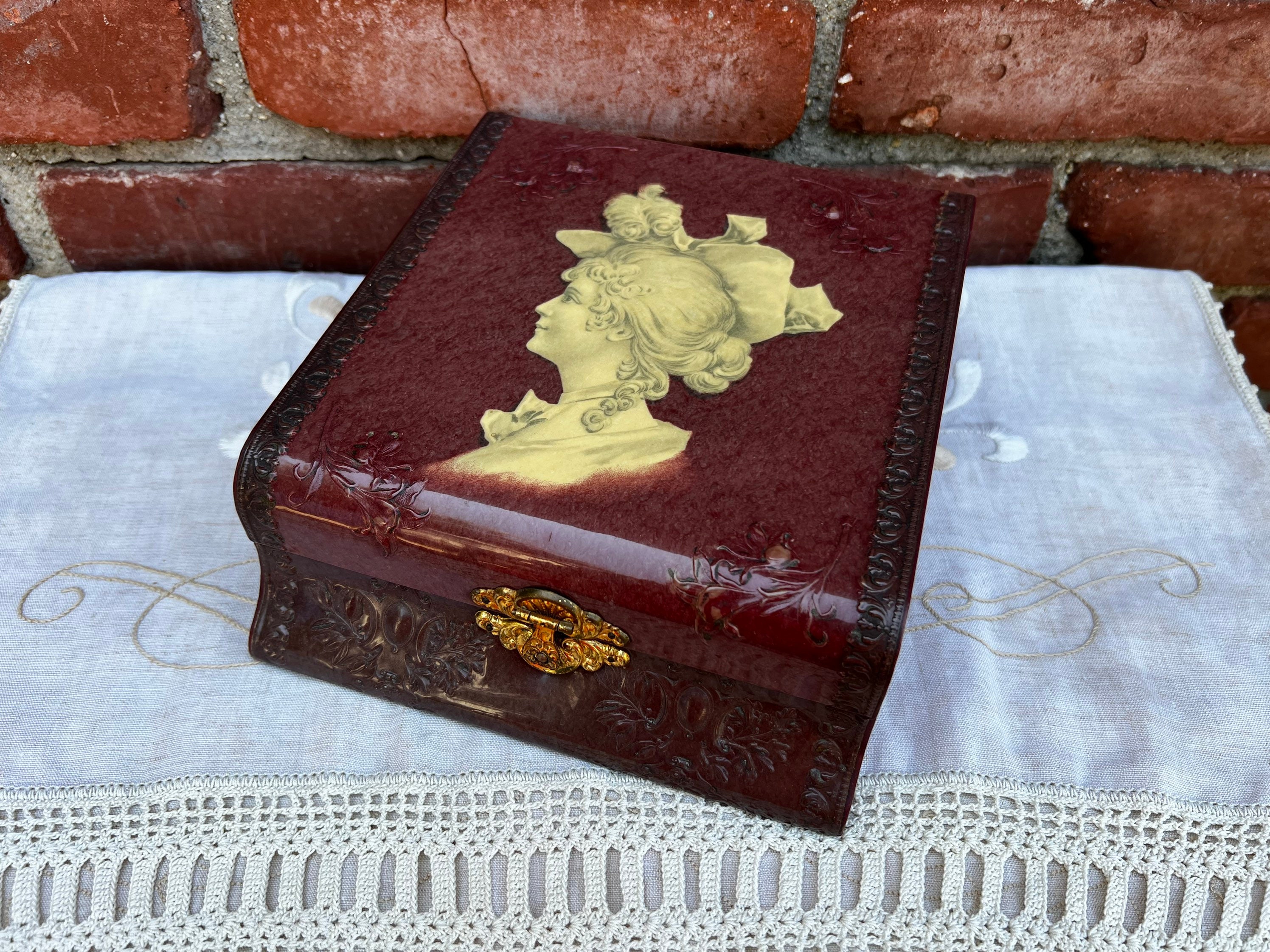 Victorian Celluloid Box With Pink Silk Lining Victorian Silhouette - Etsy