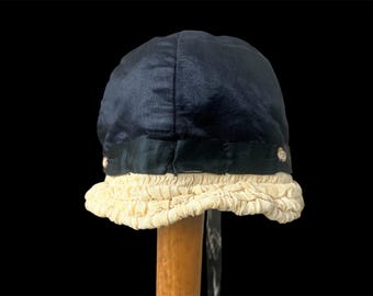 Vintage Antique Handmade 1920s Child Toddler Black Silk Cloche Hat With Ribbon & Petite Rosettes