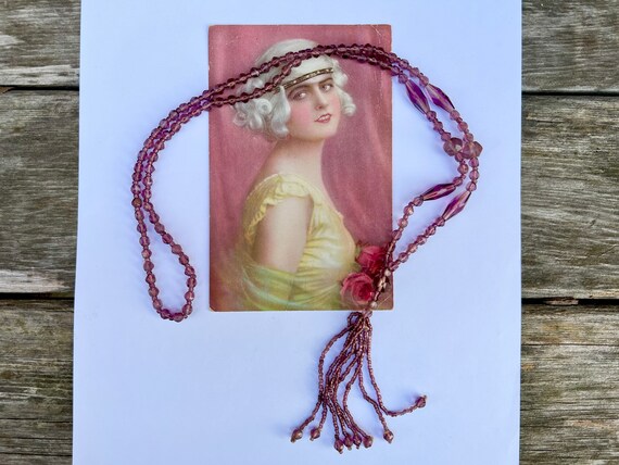 1920s Lavender Flapper Sautoir Necklace - image 2