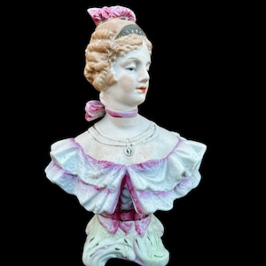 Statuetta vintage di Halsey in bisquit a forma di busto di donna