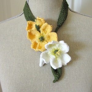 Digital Knit Flower Pattern Buttercup Lariat image 3