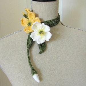 Digital Knit Flower Pattern Buttercup Lariat image 5