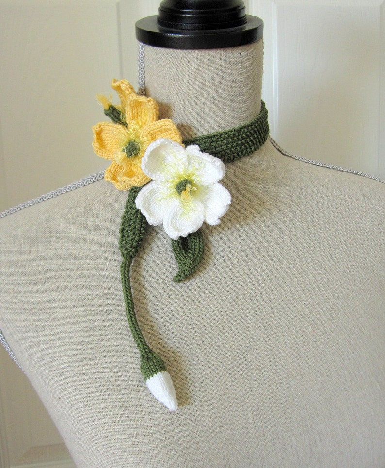 Digital Knit Flower Pattern Buttercup Lariat image 5