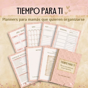 Puede incluir: Conjunto de planificadores rosas y crema con diseños variados, incluyendo calendarios anuales, mensuales y semanales. La portada del planificador con espiral muestra el texto "TIEMPO PARA TI" y "Planners para mamás que quieren organizarse."