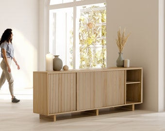 Massief houten dressoir, dressoir uit het midden van de eeuw, houten buffet, stellingkast, woonkamermeubilair