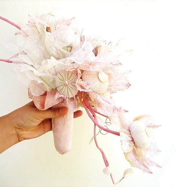 Beach Bridal Bouquet - Sea urchins Shells Lace Beach Wedding