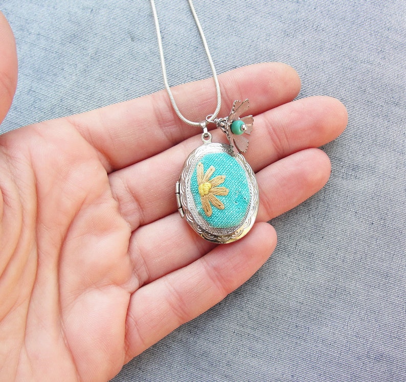 Enamel and Silver plated metal Embroidery Locket Necklace Teal Vintage Embroidery