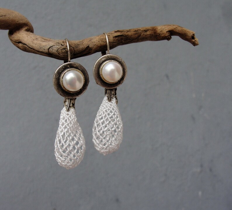 Seed pod Earrings with Pearl and Needle lace - The Organics Collection