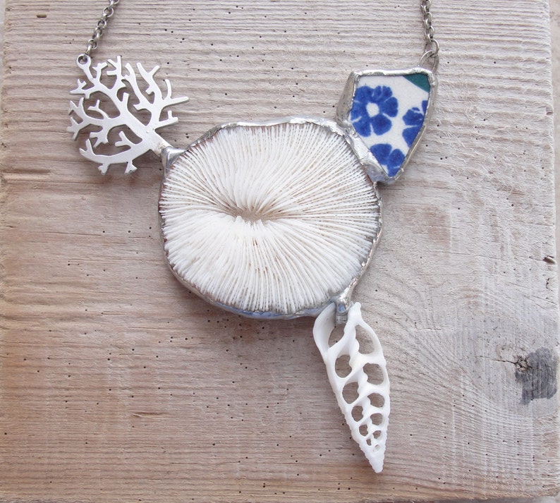 Mushroom Coral Necklace Koraal, metaal, soldeer, strand aardewerk Sea Treasure Collection afbeelding 2