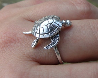 Sterling Silver Sea Turtle Ring, Moving Articulated Turtle Ring, Nautical Sea Ring US size 9 Silver 925