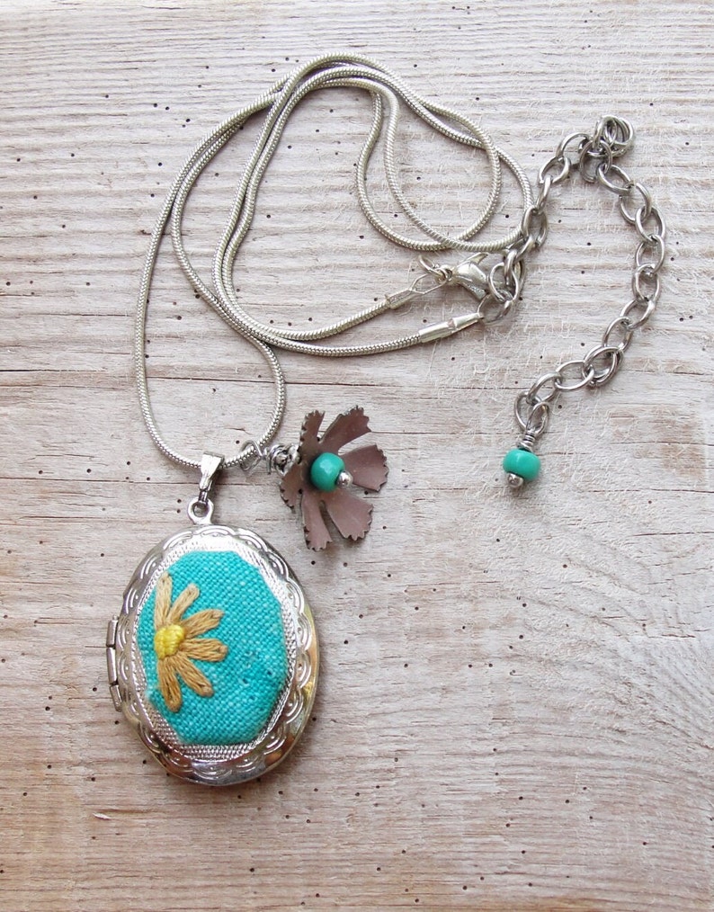 Embroidery Locket Necklace Teal Vintage Embroidery, Enamel and Silver plated metal image 3