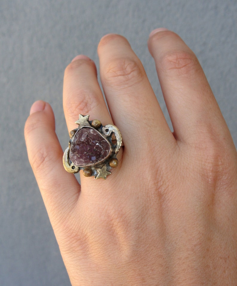 •AMETHYST DRUZY - FREEFORM• dotted bezel silver ring (size 7.75)