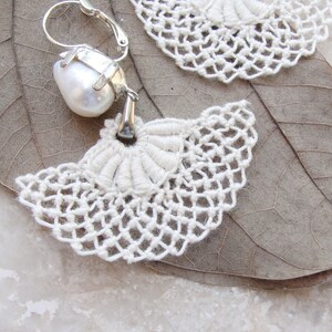 Needle lace Earrings Bridal Pearl Earrings Marie Antoinette style image 3