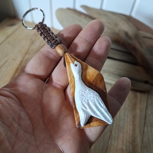 Handmade Wood Key Chain , Carving Wood Bird , Wooden Bird Keychain , Unique gift , Gift For Nature Lover , Natural wood keychain
