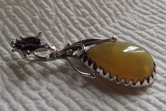 RARE Sun Golden opal Victorian Style pendant - image 3