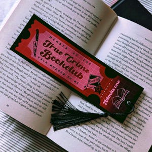 True Crime Lesezeichen | Krimi-Leser Geschenk Lesezeichen | True Krimi Buchclub | Bücherwurm Geschenk | Buch Bestie Geschenk Lesezeichen | Gemütliches Mädchen Geschenk