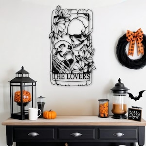 The Skull Lovers Halloween Metal Sign, Couple Skeleton Metal Wall Art, Floral Skeleton Lovers Metal Wall Sign, Cute Floral Gothic Decor