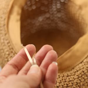 women straw summer hat